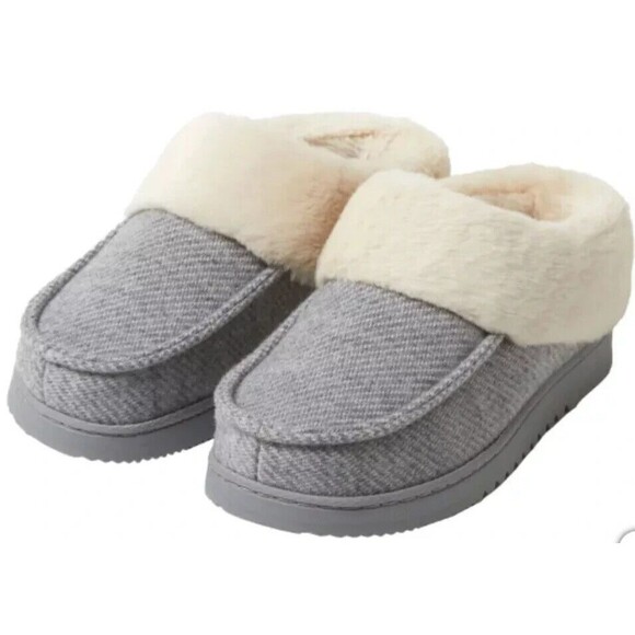 Dearfoams Shoes - Dearfoams Women’s  Memory Foam Indoor/Outdoor Slippers, Gray, S (5-6)